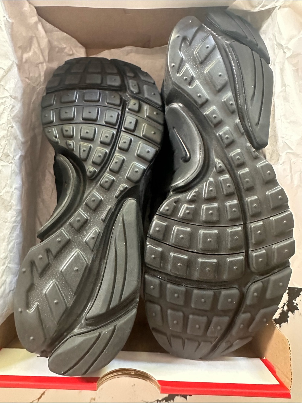 Nike Presto Boy's/Youth Running Shoes , Size 7Y, Black/Black - Picture 15 of 15